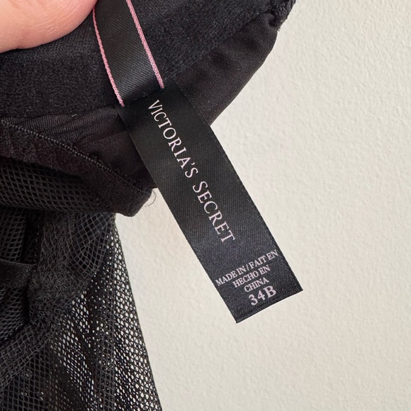 Victoria Secret Black Polka Dot Ruffled Lingerie - Picture 5 of 5